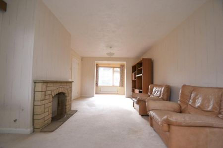 Orchard Crescent, Stevenage, Hertfordshire, SG1 3EW - Photo 4