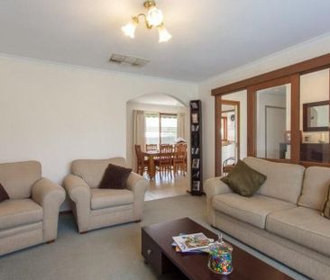 2/3 Tremaine Court, Mulgrave - Photo 3