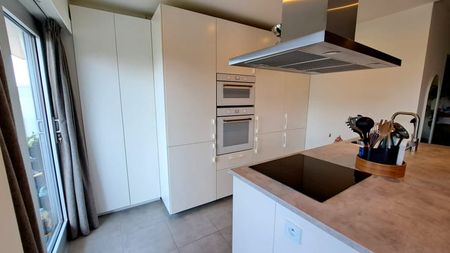 Appartement te huur - Foto 4