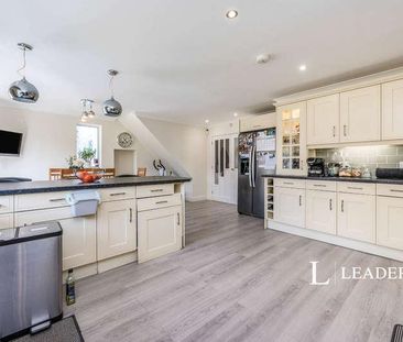 Bell Lane, Cotton End, Bedfordshire, MK45 - Photo 6