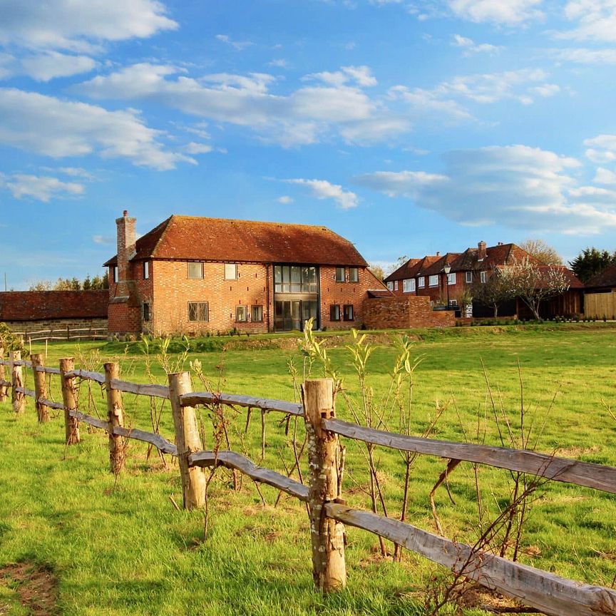 Brooklands Barn Tylers Lane, Horney Common, Uckfield, Uckfield, TN22 3EJ - Photo 1