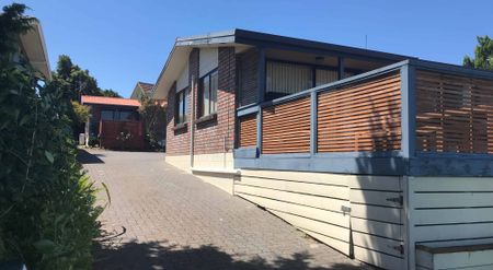 LOVELY HOME CLOSE TO THE WATER - Photo 5