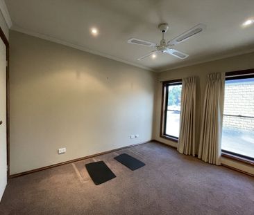 2/194 Gladstone Street, Maryborough - Photo 5