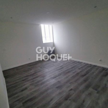 Location Appartement 1 pièce 28m² - Photo 4