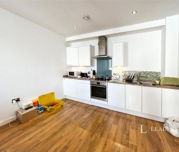1 bedroom apartment to rent Cathedral View, Wentworth Street, Peter... - Photo 6