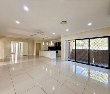 11 Midden Road, Fern Bay - Photo 4
