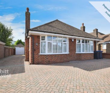 3 bedroom detached bungalow to rent - Photo 2