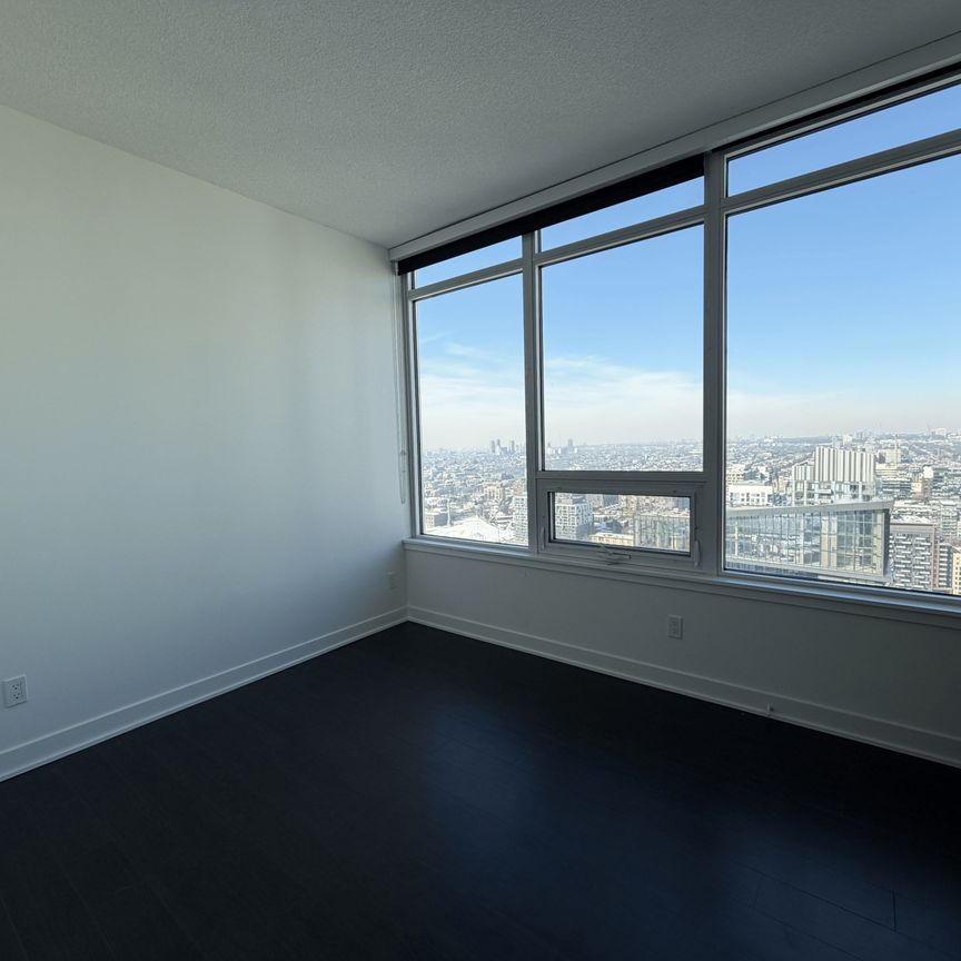 For Lease - 17 Bathurst Street Unit# 4210, Toronto, Ontario - Photo 1