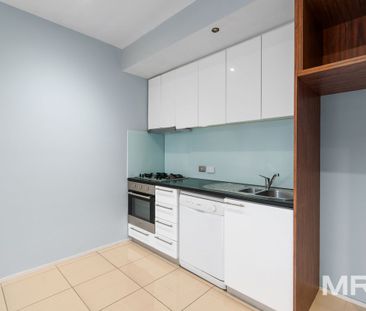 1105/610 St Kilda Road, Melbourne - Photo 2