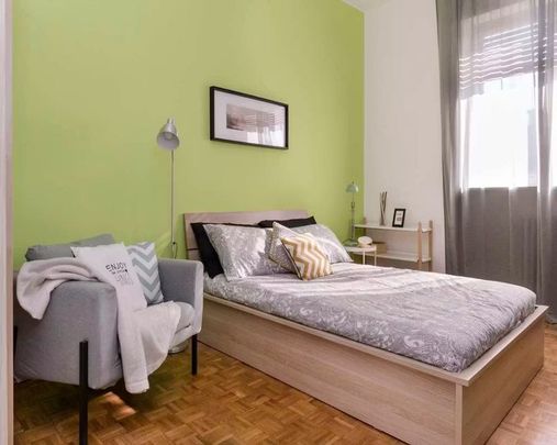 Via dei Pioppi, Cesano Boscone, Lombardy 20090 - Photo 1