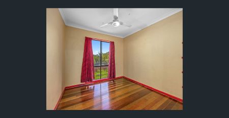 Spacious Family Home in Prime Everton Park Location - Photo 4