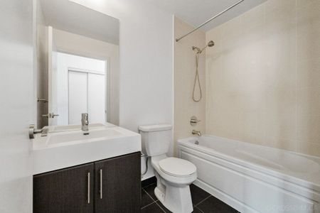 For Lease - 35 Brian Peck Crescent Unit# PH3, Toronto, Ontario - Photo 4
