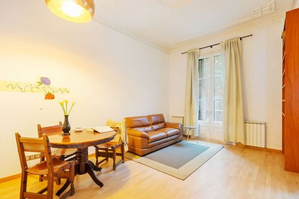 2 bedroom luxury Flat for rent in Barcelona, Spain - Photo 1