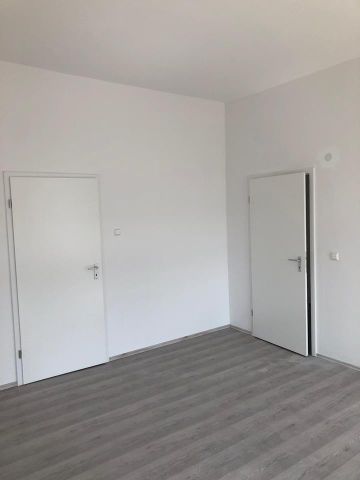 ✅ Sanierte 4-Raumwohnung - Große Küche und Großes Bad mit Fenster - Photo 4
