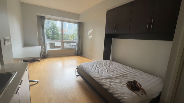 For Lease - 35 Hayden Street Unit# 503, Toronto, Ontario - Photo 1