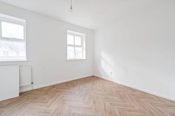 2 bedroom house to rent - Photo 1