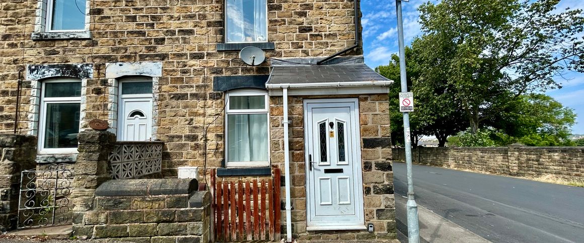 Oxford Street Room 3 - Photo 1