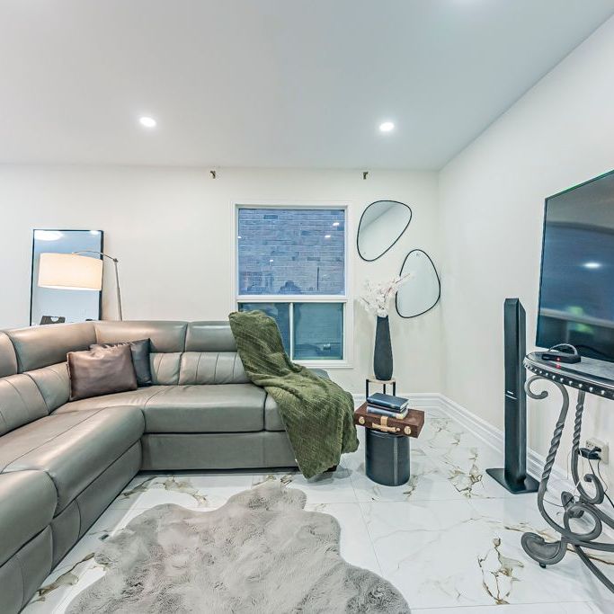 For Lease - 311 Conley Street Unit# Upper, Vaughan, Ontario - Photo 1