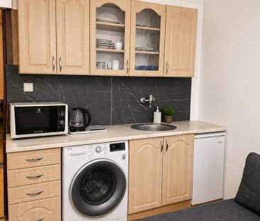Pronájem bytu 1+kk 21 m² - Photo 2