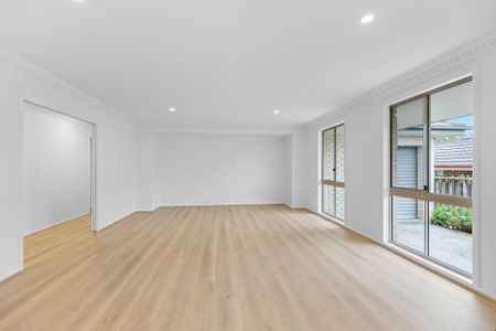 PRICE DROP - HUGE RENOVATED HOME - Photo 3