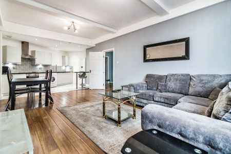 2 bedroom apartment to rent - Photo 2