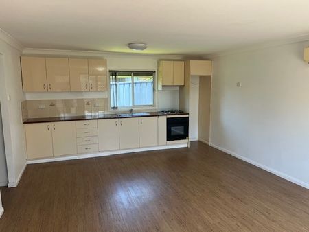 Private Villa Home - Photo 4