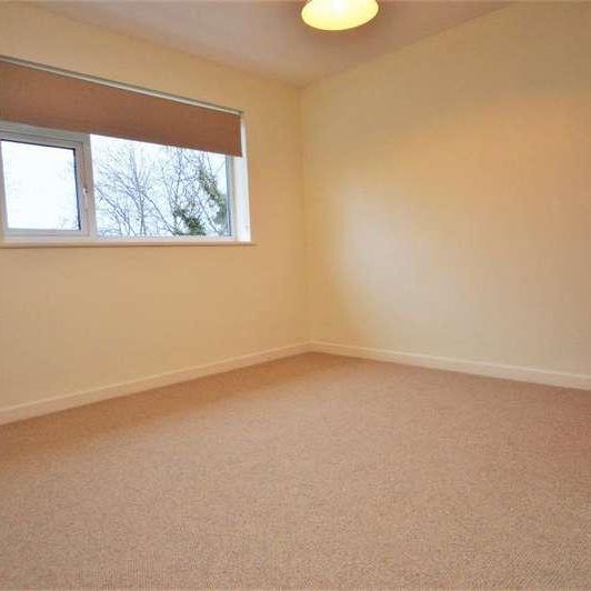 The Ridgeway, St Albans, AL4 - Photo 1