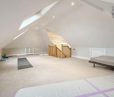 5 bedroom detached house to rent - Photo 1