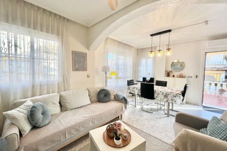 2 BEDROOM TRIPLEX FOR RENT - LOMAS DE CABO ROIG - Photo 2