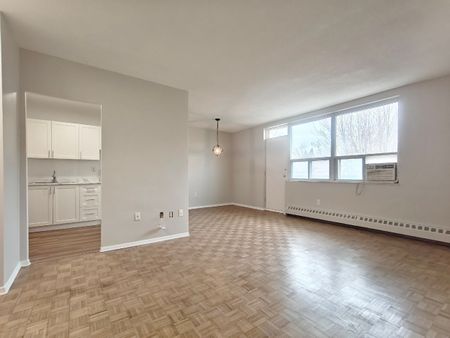 For Lease - 98 Holgate Street Unit# 306, Barrie, Ontario - Photo 4