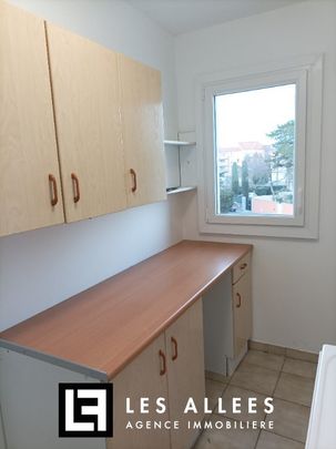 T2 en résidence avec piscine - Photo 1
