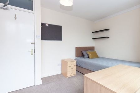 Horwood Close, Headington - Photo 3