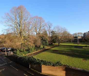 Westgate Apartments Leeman Road, York - Photo 2