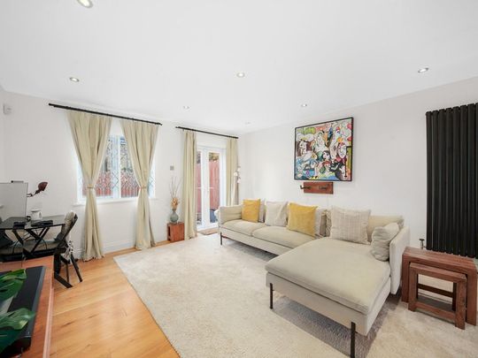 Woodman Street - Photo 1