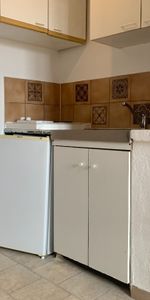 Location Appartement 1 pièce 28m² AIX EN PROVENCE 13100 - Photo 3