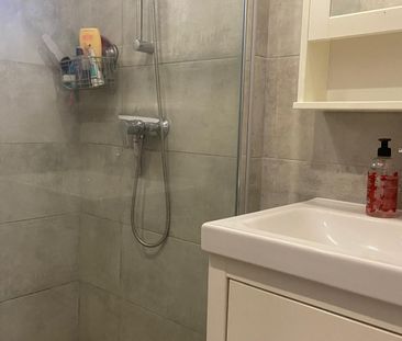 Location Appartement 3 pièces 58m² LES ANGLES 30133 - Photo 5