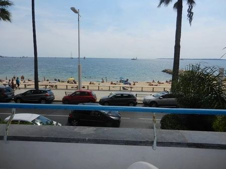 Location Appartement - Juan-les-Pins - Photo 2