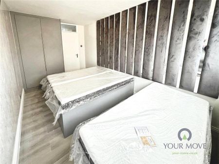 2 bedroom flat to rent - Photo 4