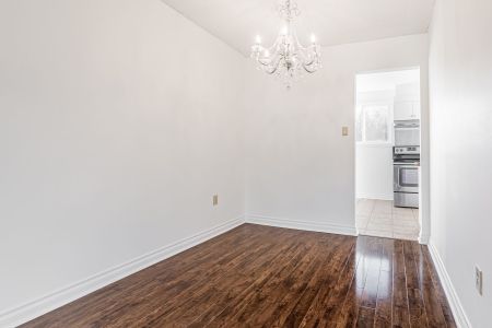 For Lease - 2329 Greenbank Trail Unit# Main, Burlington, Ontario - Photo 4