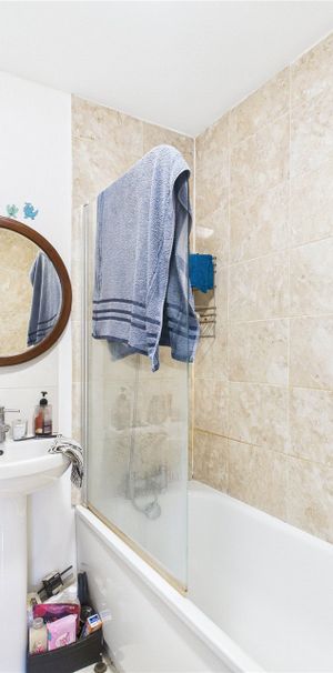 Nelson Street, Aldershot Nelson Street, Aldershot - Photo 2