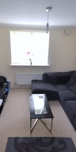 2 bed flat to rent in The Fairways, Golden Mile View, NP20 - Photo 3