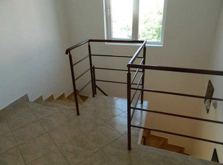 Apartament 5 camere pe doua niveluri, 200 mp, 2 parcari, prima inchiriere, zona strazii Eugen Ionesco - Photo 2