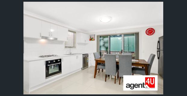 Close to Station & Shops - Photo 1