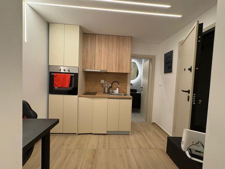 Studio/Γκαρσονιέρα για ενοικίαση Λευκός Πύργος (Κέντρο Θεσσαλονίκης) - Φωτογραφία 4
