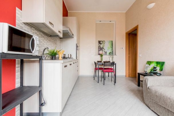 Intimate and nice single room in Via Pezzotti - Photo 1