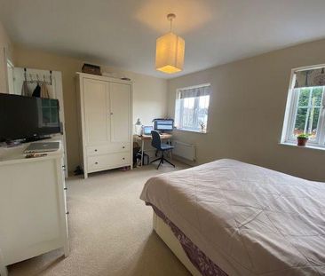 3 bedroom end of terrace house to rent - Photo 6