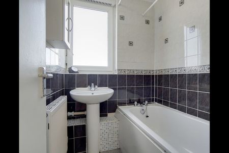 Room in a Shared House, Hanbury Street, E1 - Photo 4