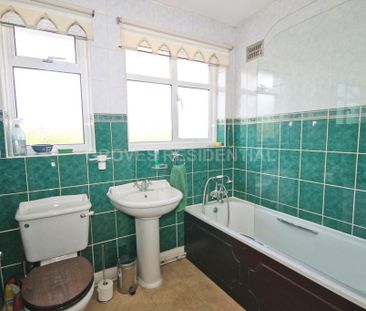 3 bedroom semi-detached house to rent - Photo 6
