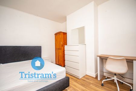 1 bed Shared House for Rent - Photo 2