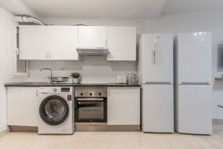 Perfect room in Plaza de Santa Cruz - Photo 5